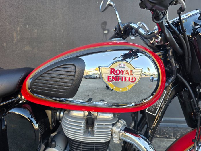 2024 Royal Enfield CLASSIC 350 CHROME RED