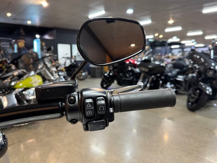 2019 Harley-davidson FXBRS BREAKOUT S (114) White