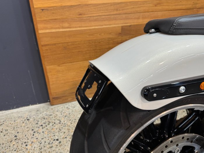 2019 Harley-davidson FXBRS BREAKOUT S (114) White