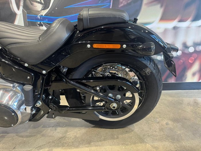 2025 Harley-Davidson Street Bob 117 (FXBB) Softail Black