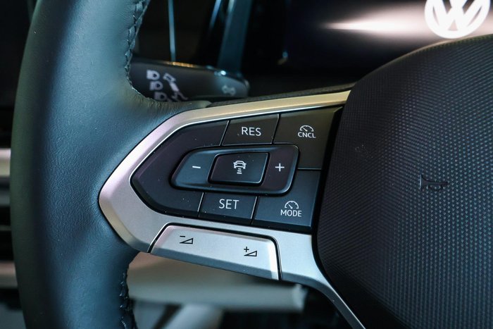 2025 Volkswagen Multivan TDI360 Life