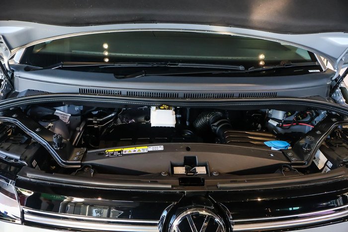 2025 Volkswagen Multivan TDI360 Life