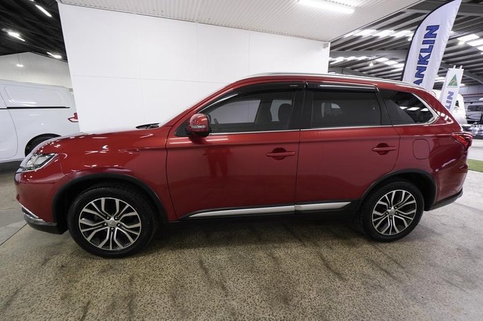 2016 Mitsubishi Outlander XLS