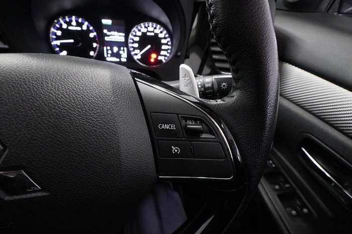 2016 Mitsubishi Outlander XLS