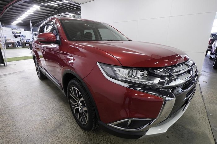 2016 Mitsubishi Outlander XLS