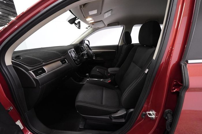 2016 Mitsubishi Outlander XLS