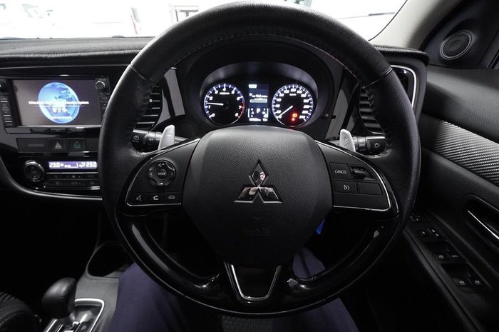 2016 Mitsubishi Outlander XLS