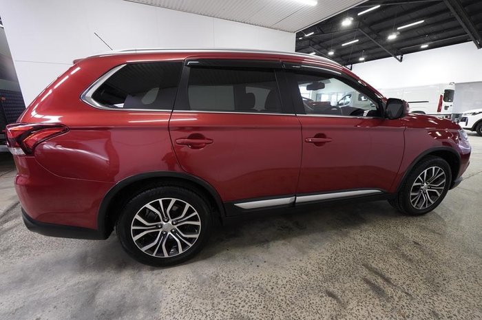 2016 Mitsubishi Outlander XLS