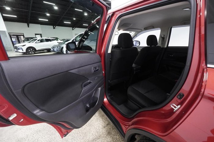 2016 Mitsubishi Outlander XLS