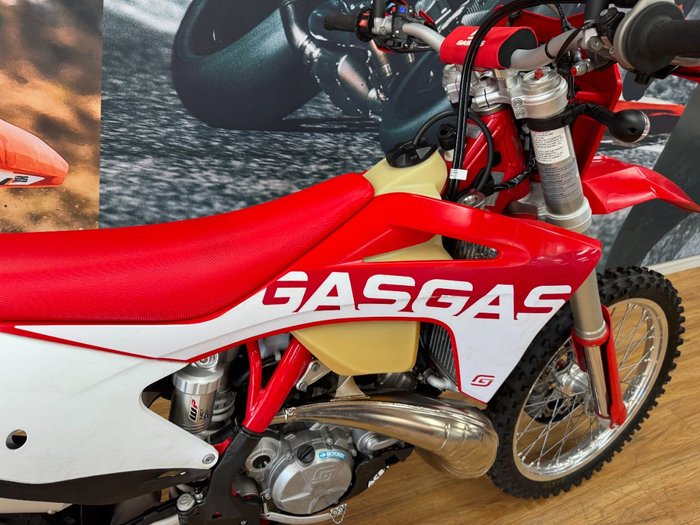 2022 GASGAS EX 300 RED