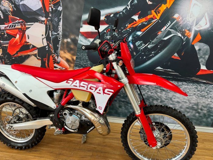 2022 GASGAS EX 300 RED