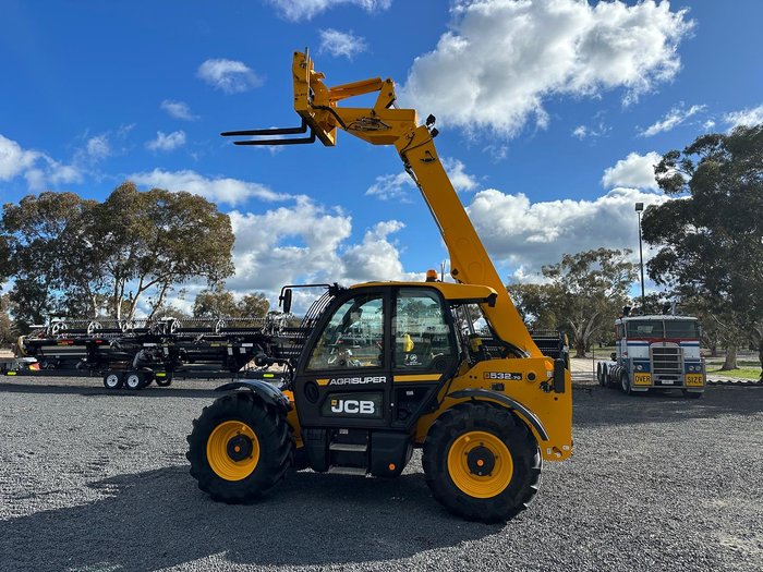 2020 JCB 532-70