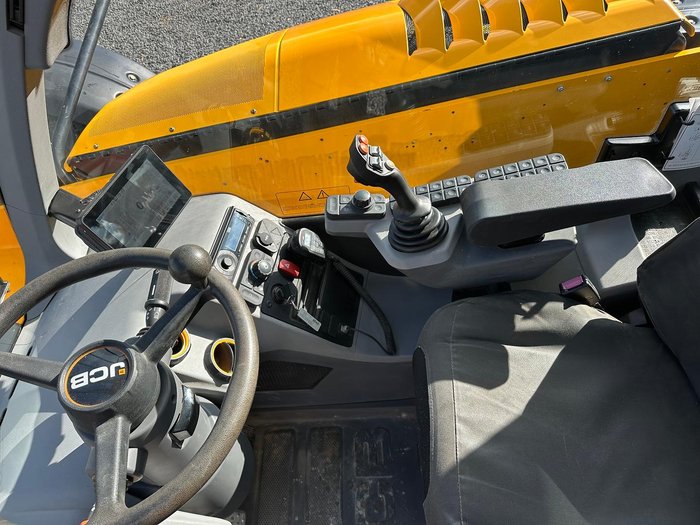 2020 JCB 532-70