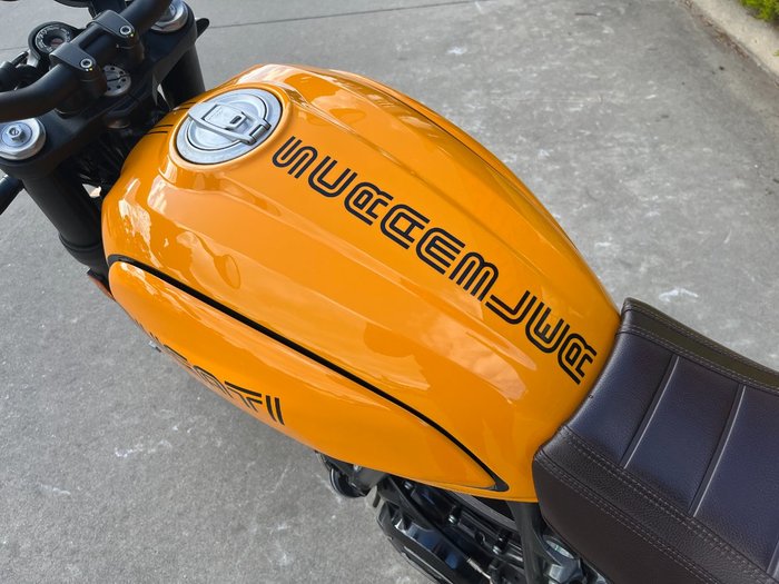 2022 DUCATI SCRAMBLER 1100 Yellow