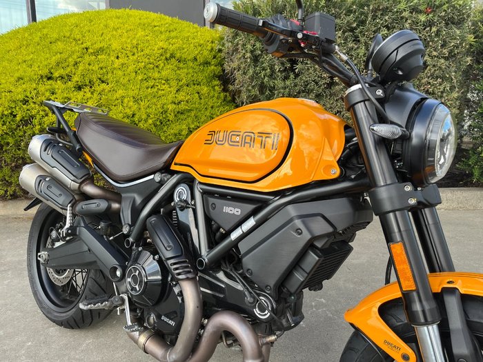 2022 DUCATI SCRAMBLER 1100 Yellow