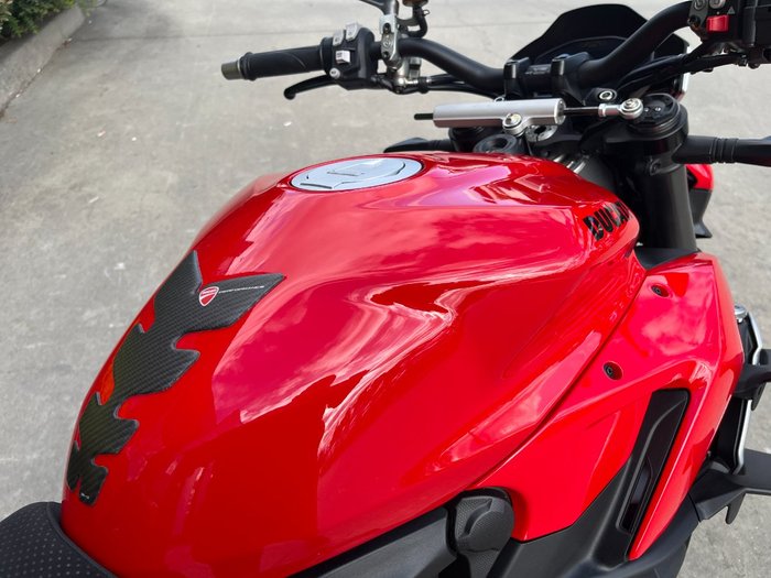 2022 DUCATI STREETFIGHTER V2 Red