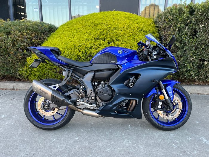 2024 Yamaha YZF-R7LA Blue