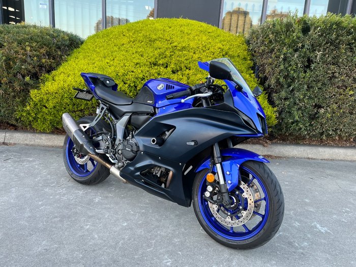 2024 Yamaha YZF-R7LA Blue