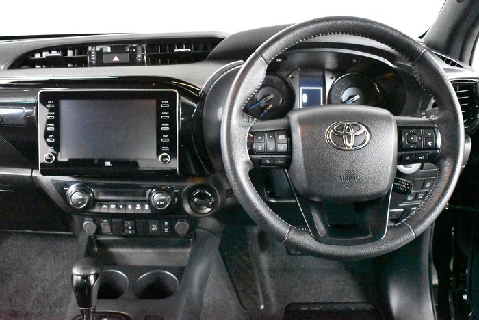 2022 Toyota Hilux Rogue