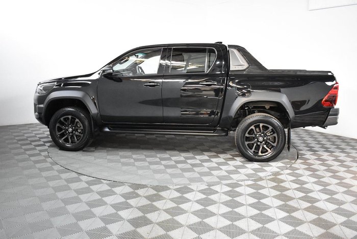 2022 Toyota Hilux Rogue