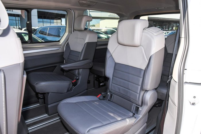 2025 Volkswagen Multivan TDI360 Life