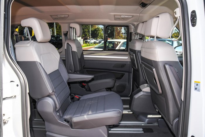 2025 Volkswagen Multivan TDI360 Life