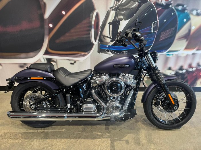 2025 Harley-Davidson Street Bob 117 (FXBB) Softail Purple