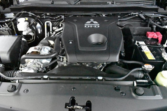 2021 Mitsubishi Pajero Sport Exceed