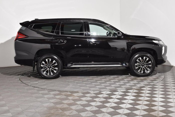 2021 Mitsubishi Pajero Sport Exceed