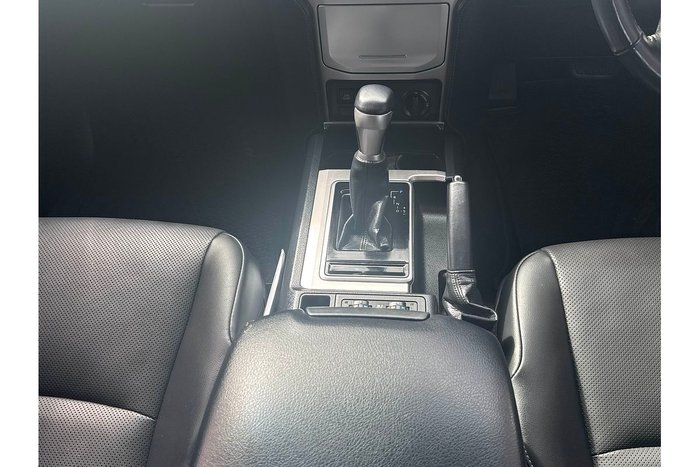 2021 Toyota Landcruiser Prado VX