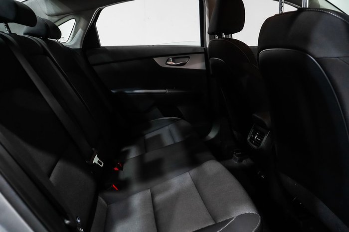 2024 Kia Cerato S