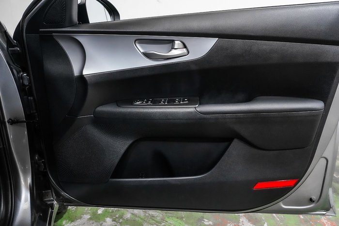 2024 Kia Cerato S
