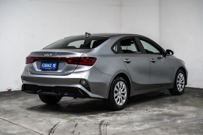 2024 Kia Cerato S