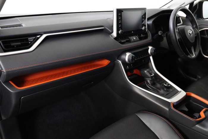 2019 Toyota RAV4 Edge