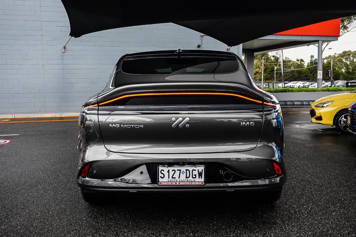 2025 MG IM6 Performance
