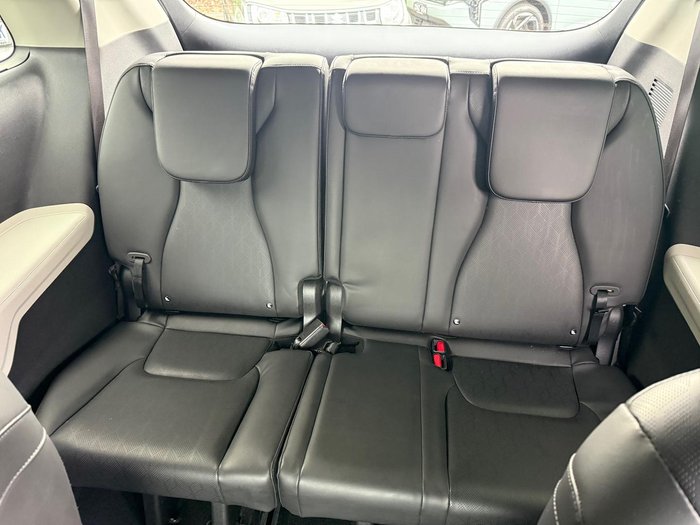 2022 Kia Carnival Platinum