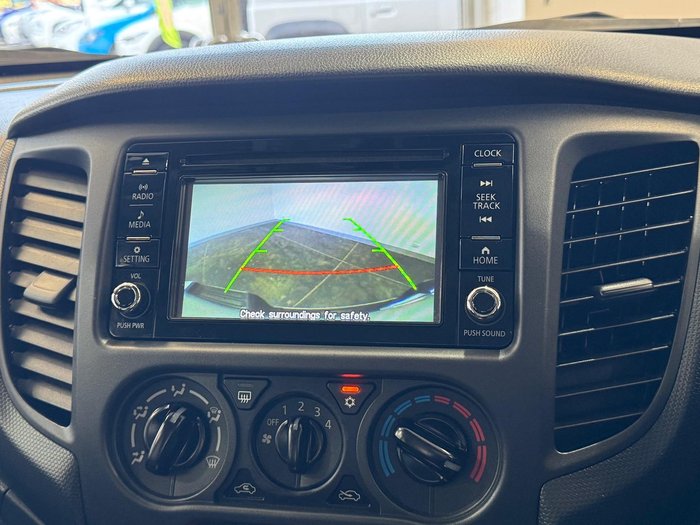 2022 Mitsubishi Triton GLX