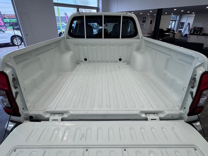 2022 Mitsubishi Triton GLX