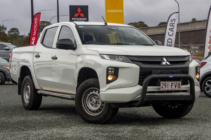 2021 Mitsubishi Triton GLX