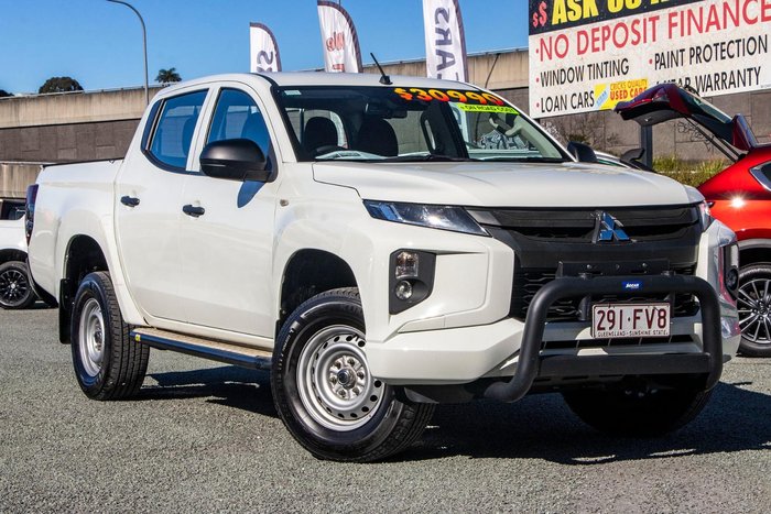 2021 Mitsubishi Triton GLX