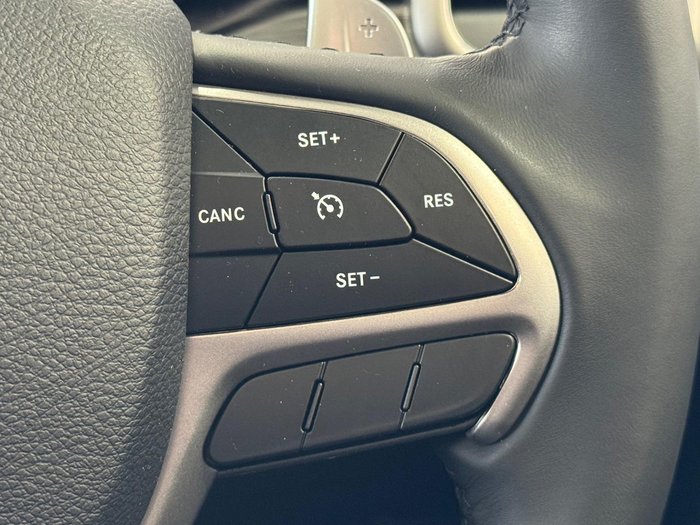 2019 Jeep Grand Cherokee Night Eagle