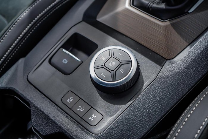 2025 Volkswagen Amarok TDI600 Style