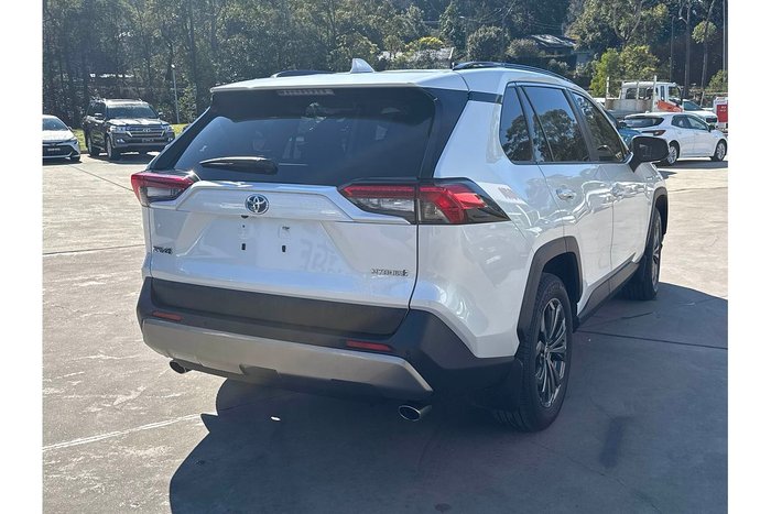 2024 Toyota RAV4 GXL