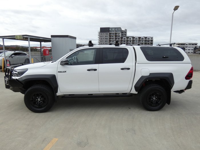 2024 Toyota Hilux