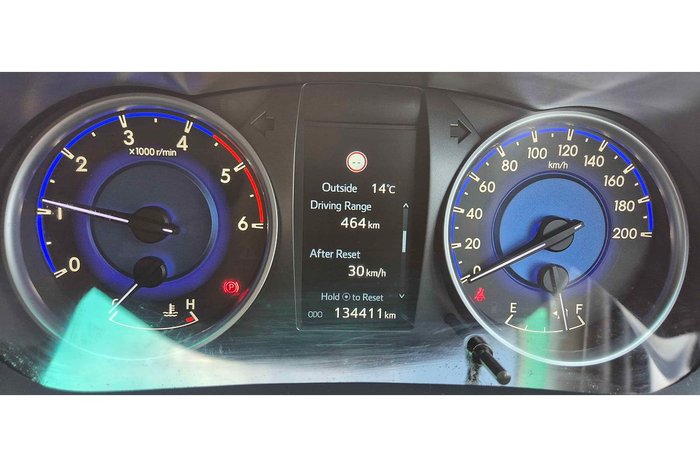 2019 Toyota Hilux SR5
