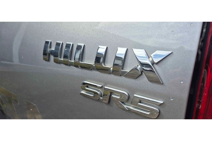 2019 Toyota Hilux SR5