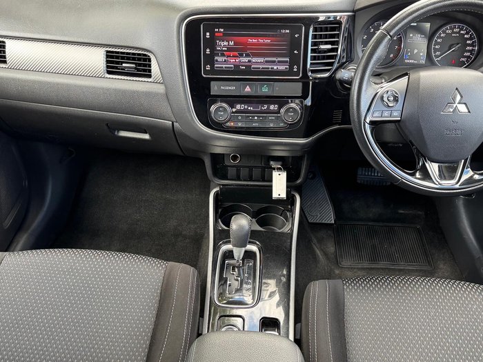 2018 Mitsubishi Outlander LS