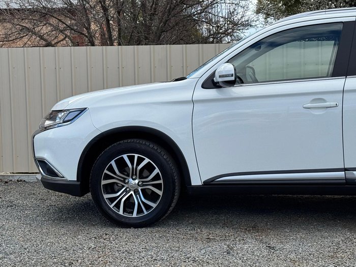 2018 Mitsubishi Outlander LS