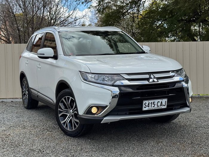 2018 Mitsubishi Outlander LS