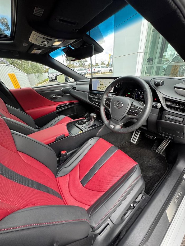2024 Lexus ES 300h F Sport